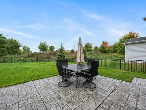 $499,900 | 15653 Eddy Creek Way, Apple Valley, MN 55124