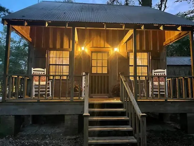 $1,200 | 39733 Beach Road, Ponchatoula, LA 70454