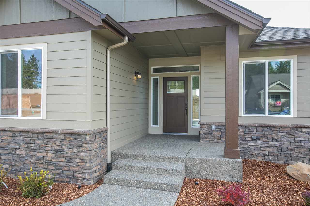 5533 North Radium Lane Spokane, WA 99217 - Photo 2 of 15