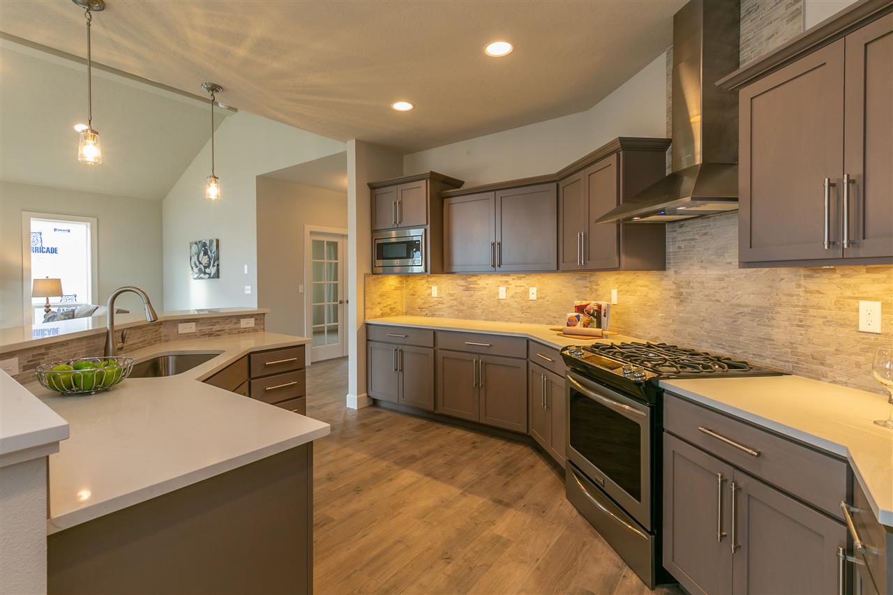 5533 North Radium Lane Spokane, WA 99217 - Photo 3 of 15