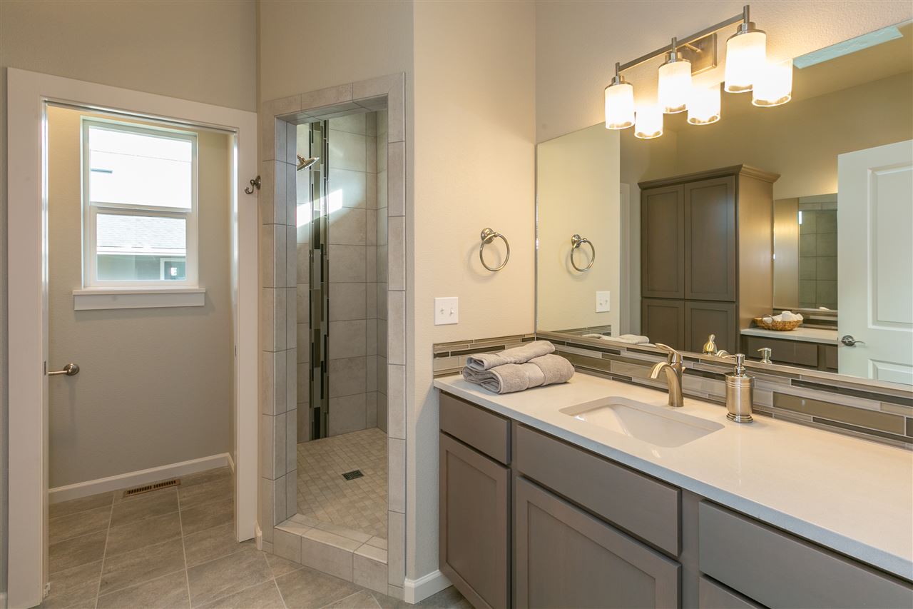 5533 North Radium Lane Spokane, WA 99217 - Photo 6 of 15