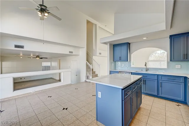 $2,895 | 2546 Claridge Avenue, Henderson, NV 89074