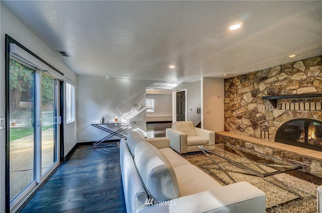 12345 Southeast 181st Street Renton, WA 98058 - Photo 22 of 25 Gallery Image 22