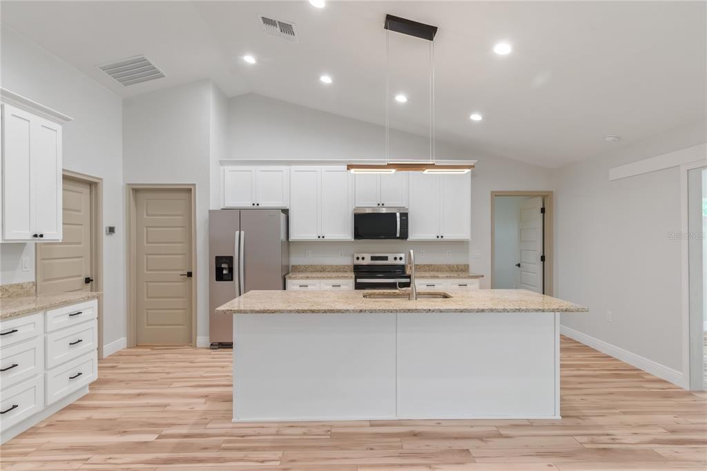 12440 Southwest 52nd Lane Road Ocala, FL 34481 - Photo 16 of 50