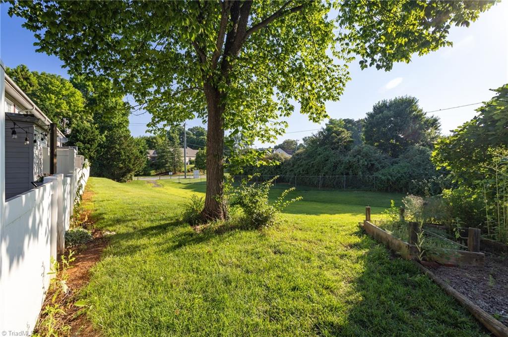 4721 Tower Road Greensboro, NC 27410 - Photo 36 of 40 Gallery Image 36