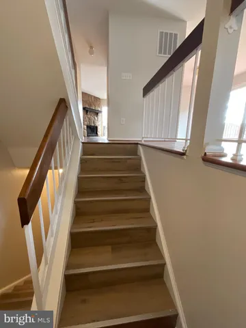 $399,900 | 6901 Woodstream Lane, Lanham, MD 20706