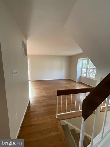 $399,900 | 6901 Woodstream Lane, Lanham, MD 20706