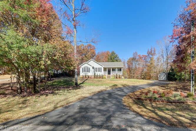 116 Parker Road Eden, NC 27288 - Photo 3 of 23 Gallery Image 3