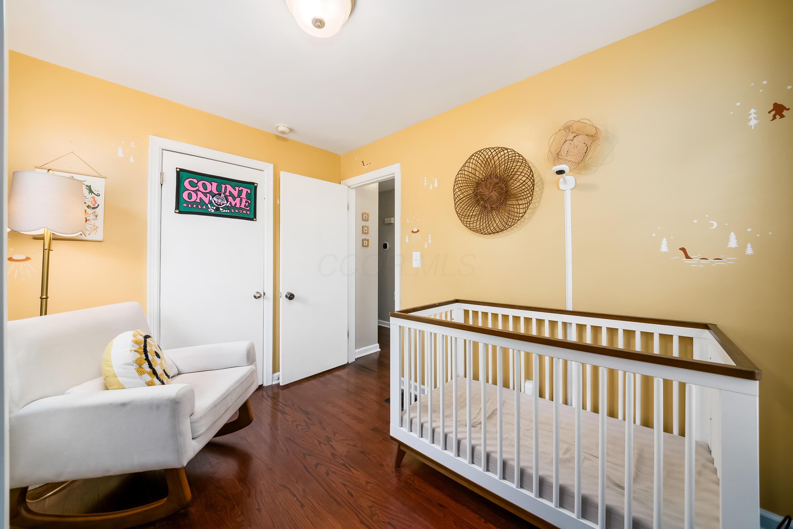464 Crestview Road Columbus, OH 43202 - Photo 23 of 46 023_ab3370_L 462 Crestview050