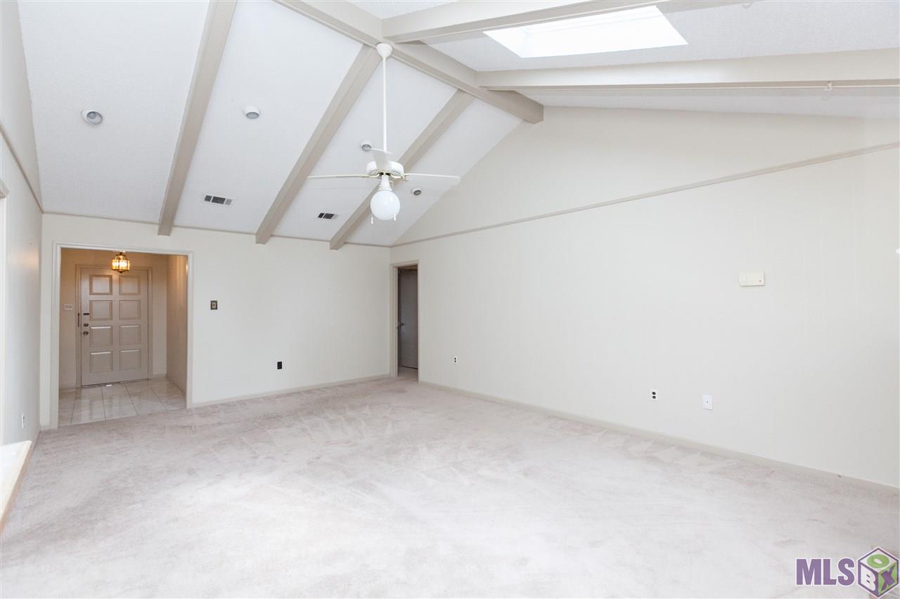 13634 Timberridge Avenue Baton Rouge, LA 70817 - Photo 12 of 17 Gallery Image 12