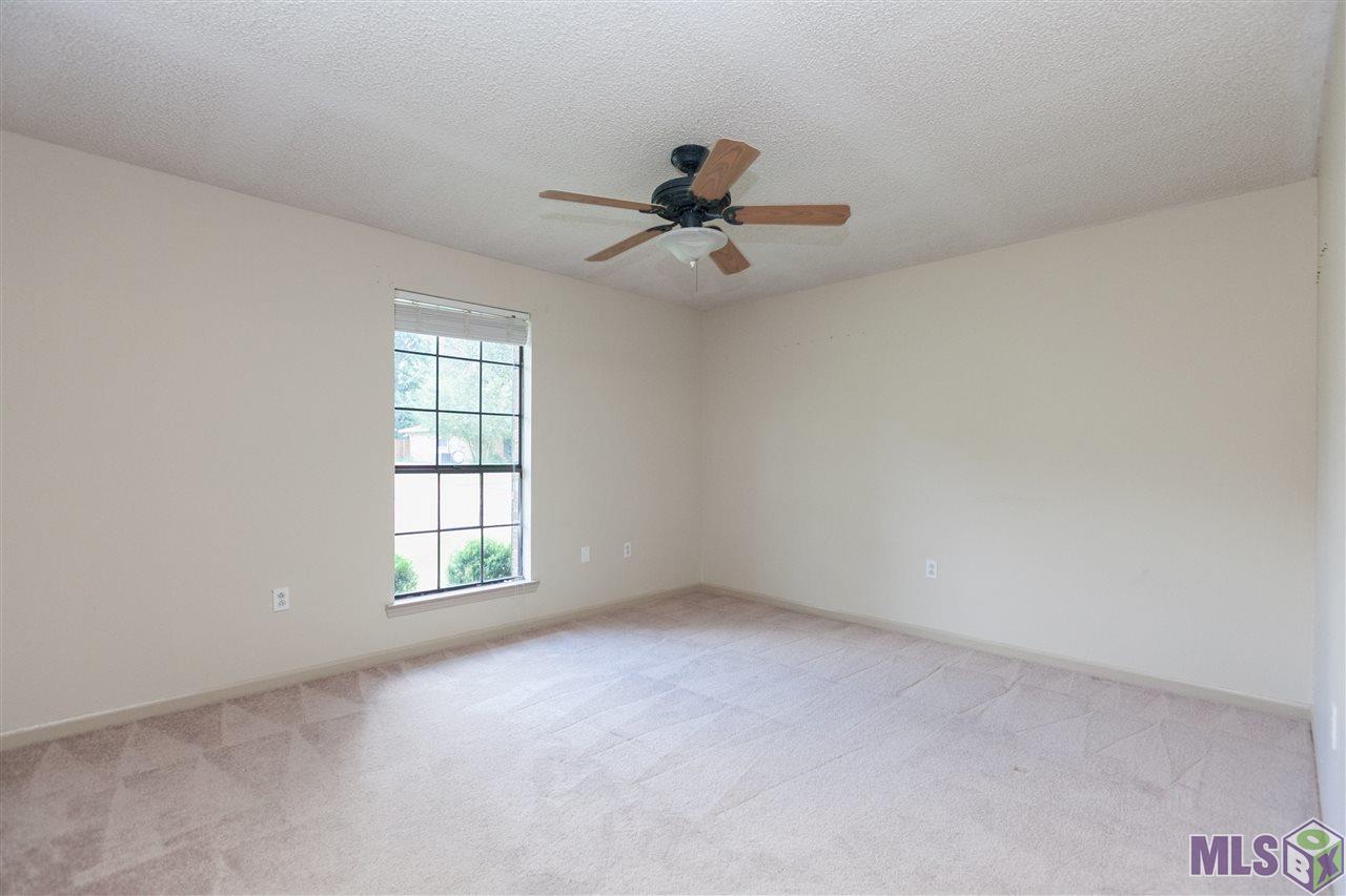 13634 Timberridge Avenue Baton Rouge, LA 70817 - Photo 14 of 17 Gallery Image 14