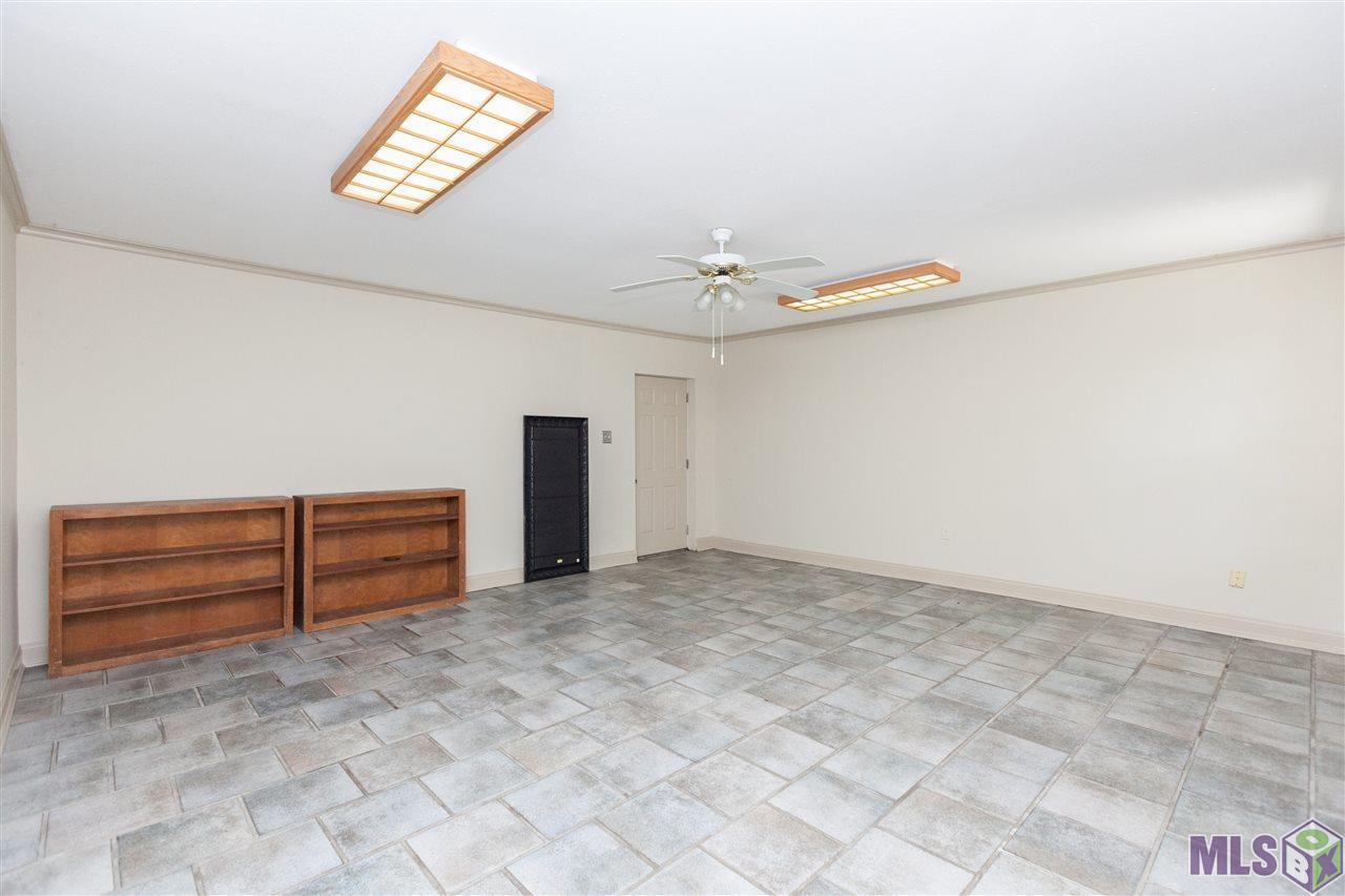 13634 Timberridge Avenue Baton Rouge, LA 70817 - Photo 6 of 17 Gallery Image 6