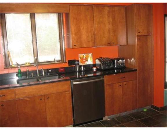 196 Yellow Hill Road Fall River, MA 02790 - Photo 4 of 11 Gallery Image 4