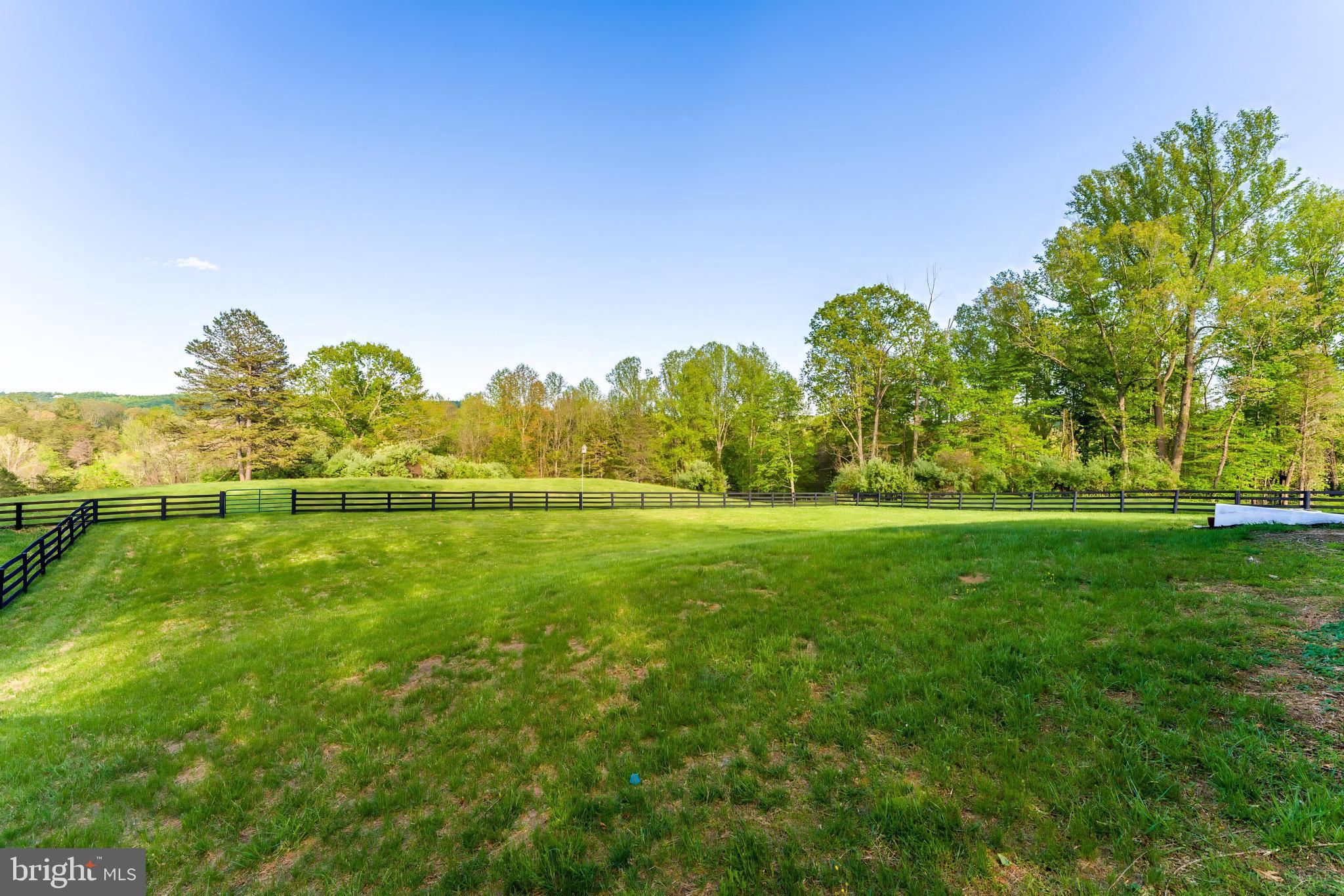6891 Wilson Road Marshall, VA 20115 - Photo 112 of 118 Expansive green landscape awaits you.