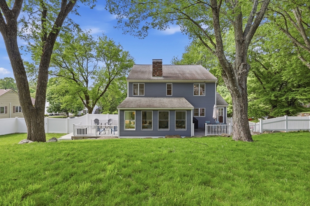 28 Modoc Street Worcester, MA 01604 - Photo 36 of 42