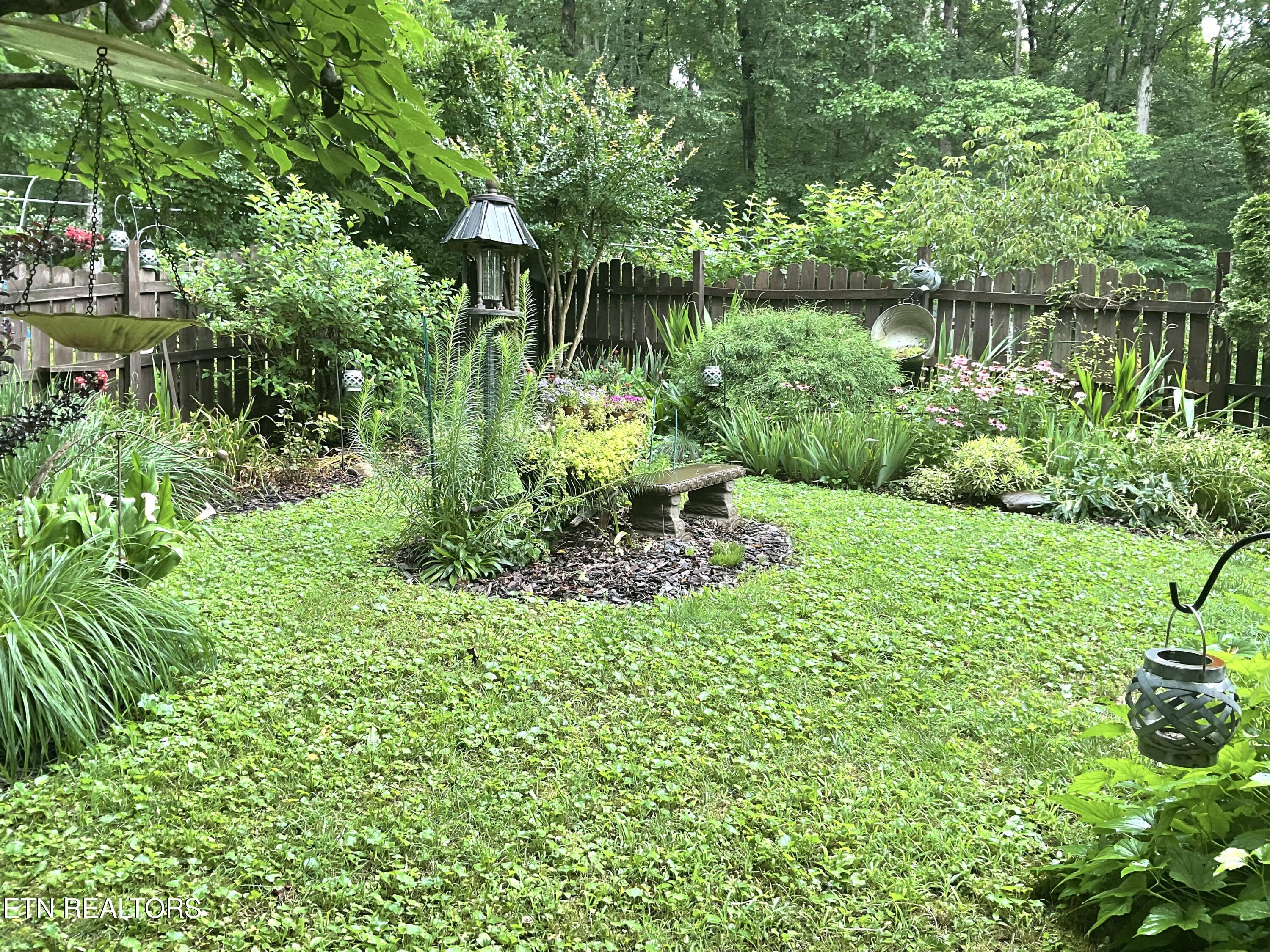 630-632 Bush Road Clinton, TN 37716 - Photo 16 of 47 Lush landscaping