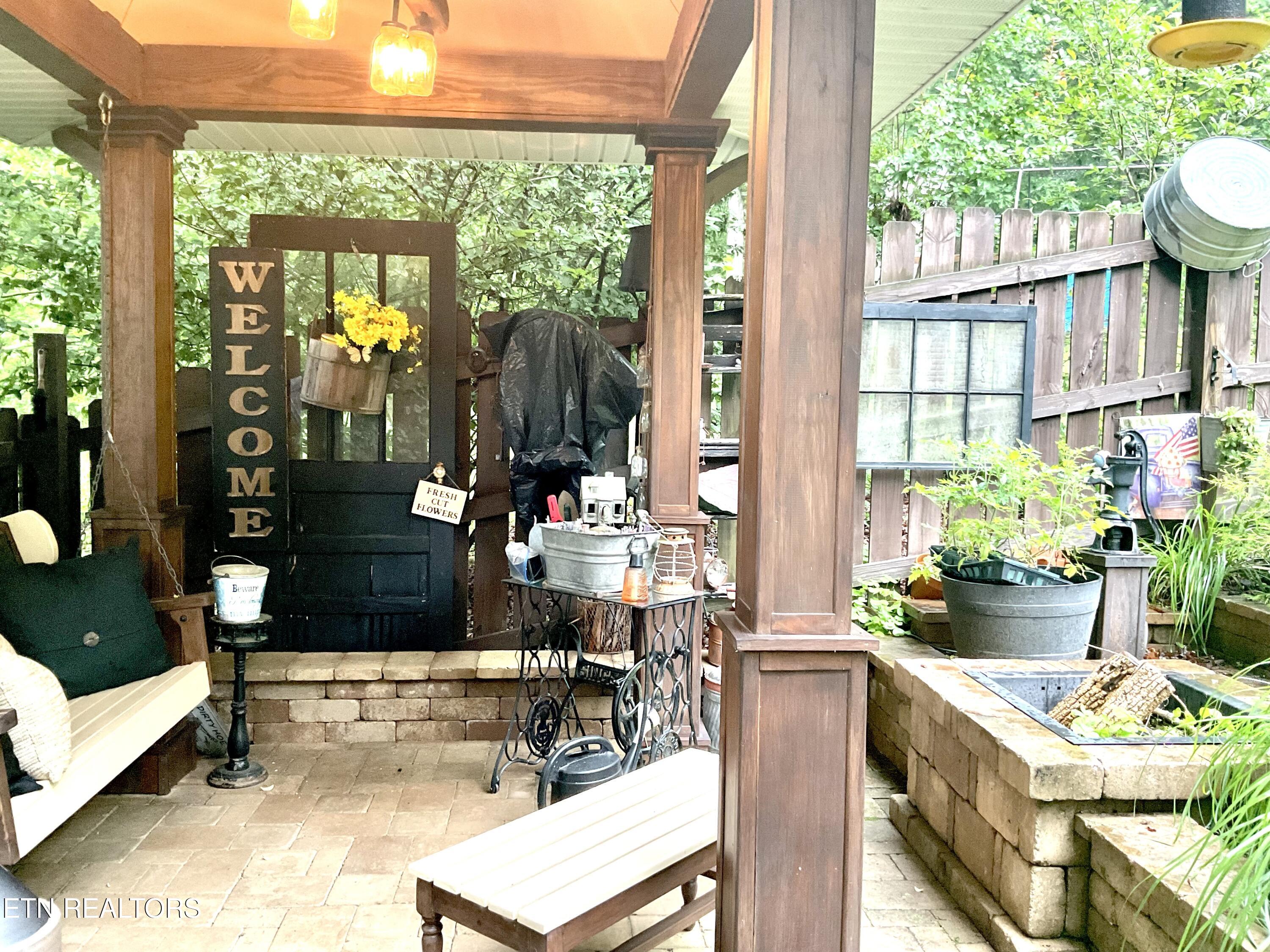 630-632 Bush Road Clinton, TN 37716 - Photo 20 of 47 Firepit