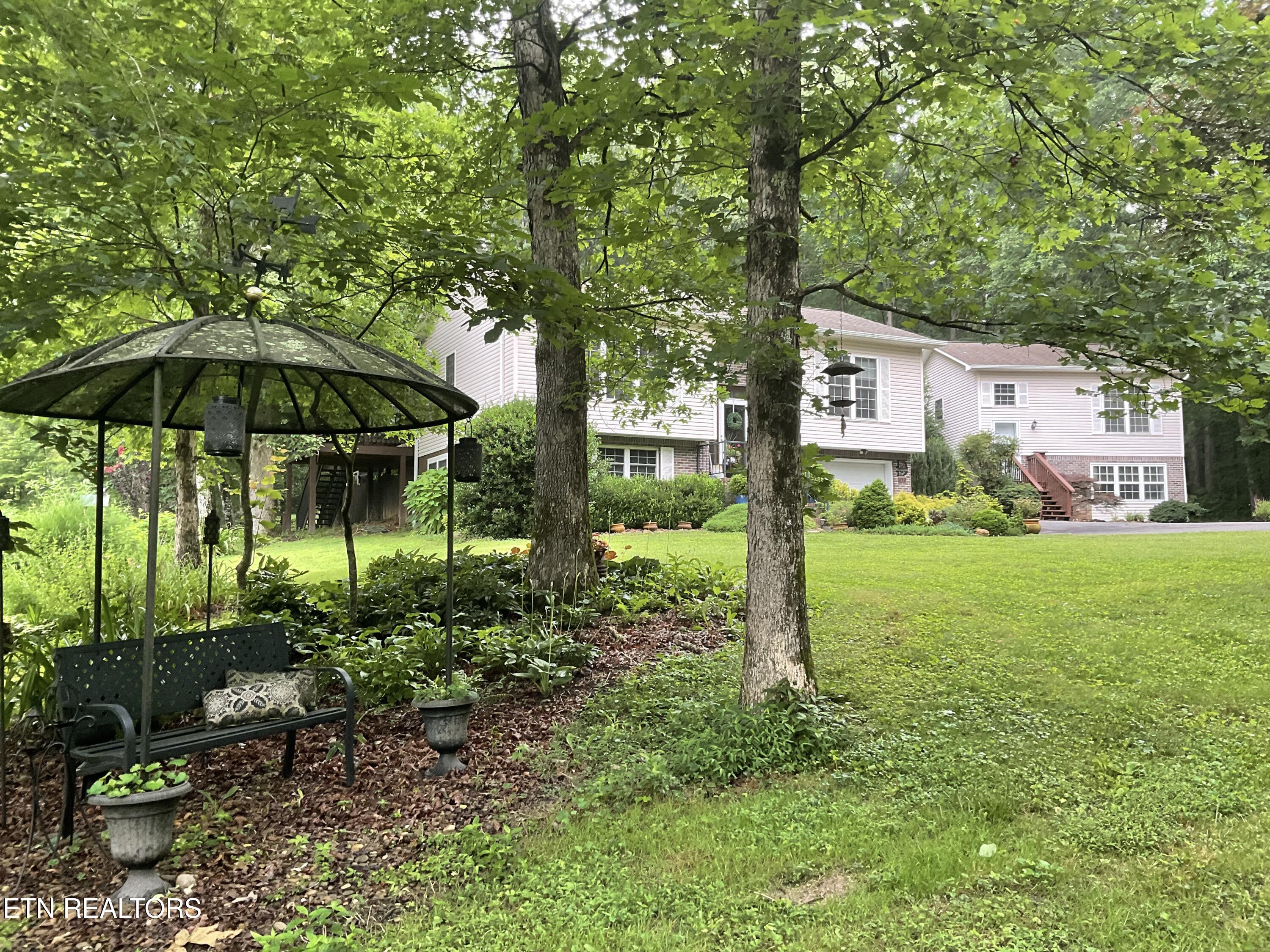 630-632 Bush Road Clinton, TN 37716 - Photo 44 of 47 Setting says it all