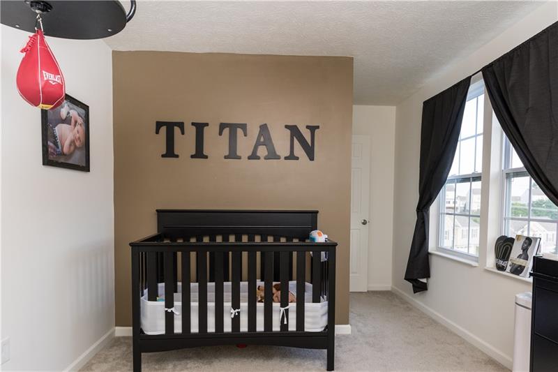 220 West Country Barn Road Houston, PA 15342 - Photo 18 of 24