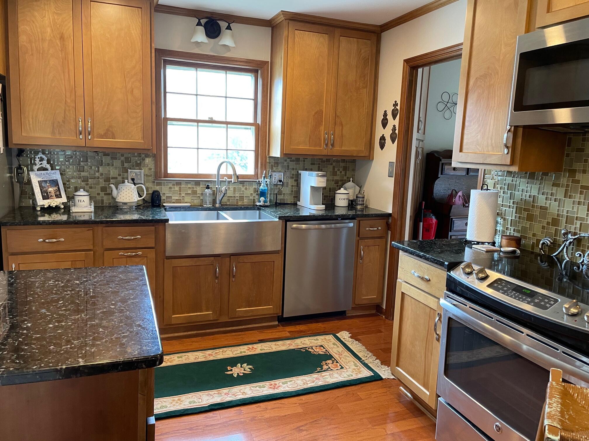 3344 Wheeler Road Augusta, GA 30909 - Photo 8 of 31 Kitchen recently remodeled