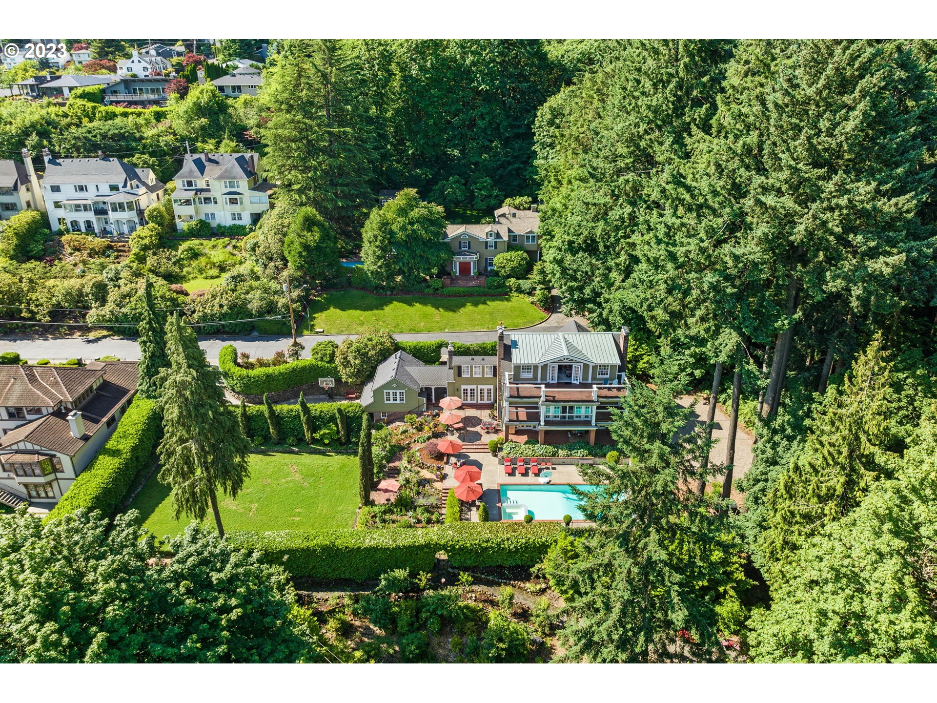 3161 Northwest Cumberland Road Portland, OR 97210 - Photo 15 of 48 Gallery Image 15