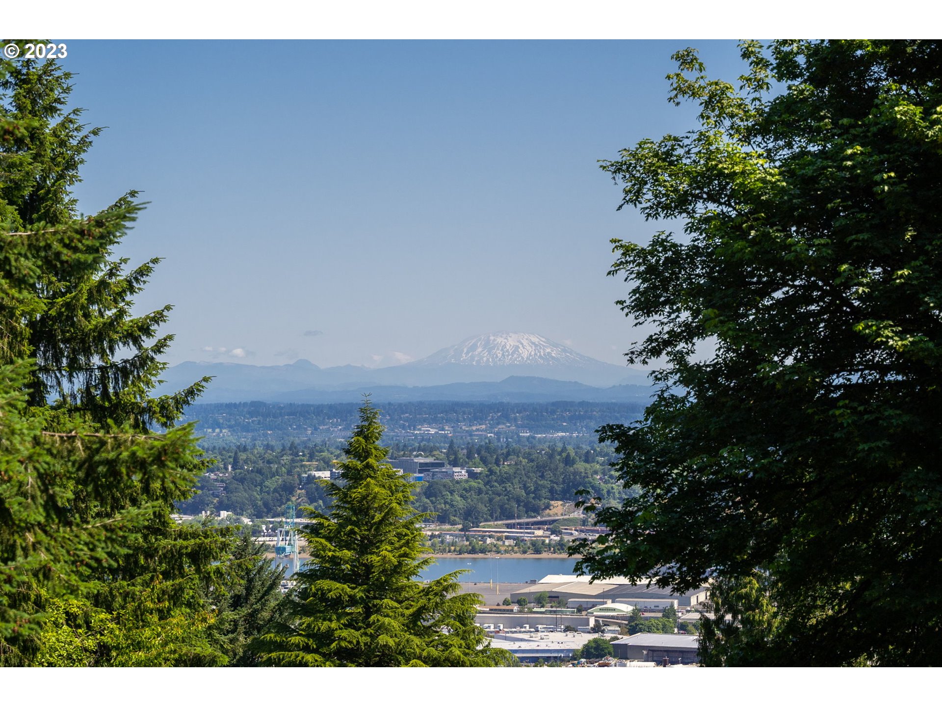 3161 Northwest Cumberland Road Portland, OR 97210 - Photo 28 of 48 Gallery Image 28