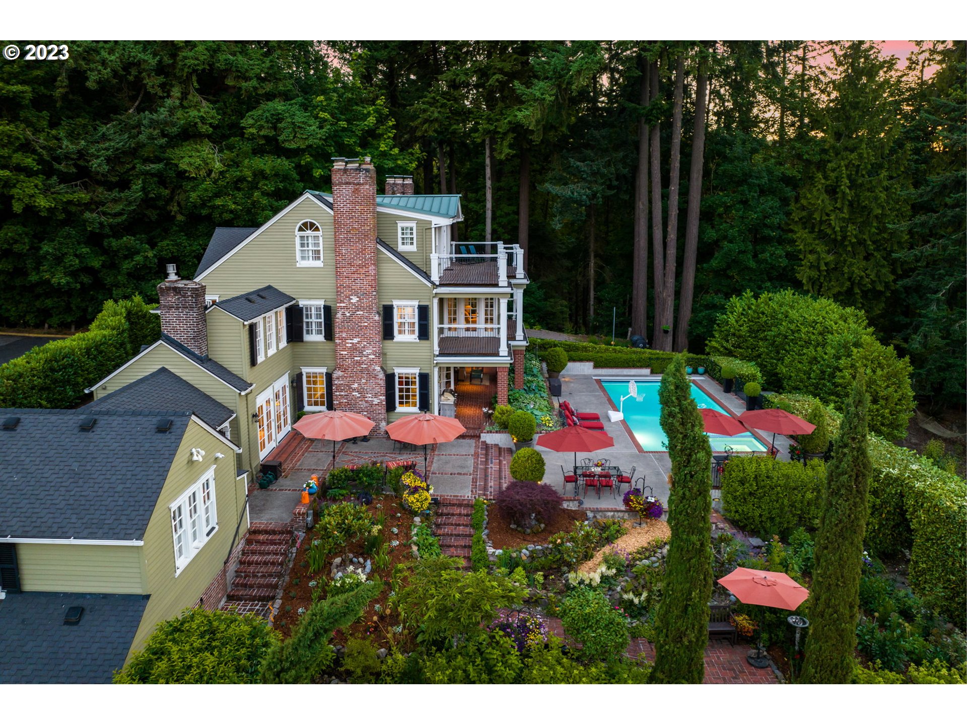 3161 Northwest Cumberland Road Portland, OR 97210 - Photo 37 of 48 Gallery Image 37