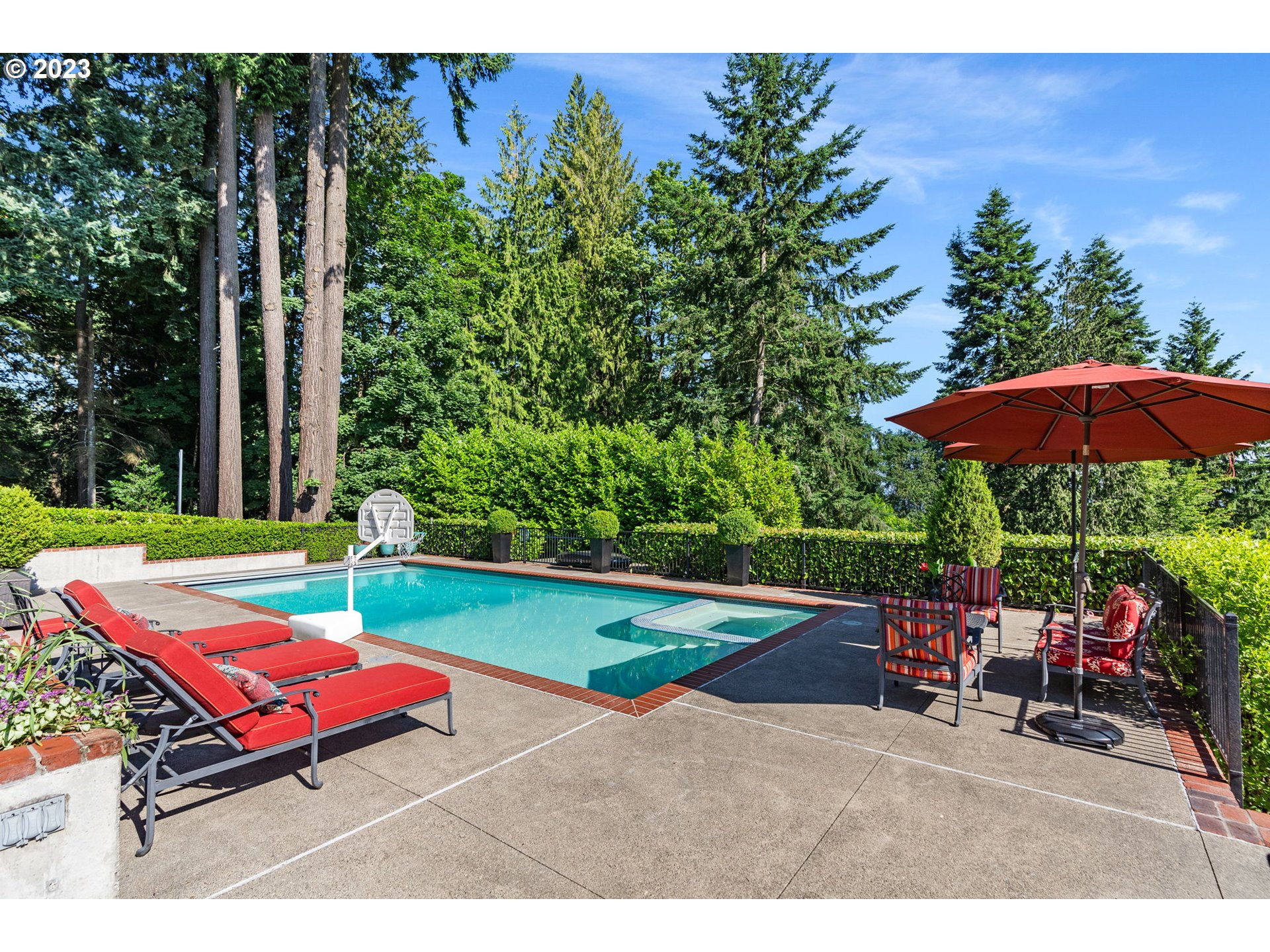3161 Northwest Cumberland Road Portland, OR 97210 - Photo 41 of 48 Gallery Image 41