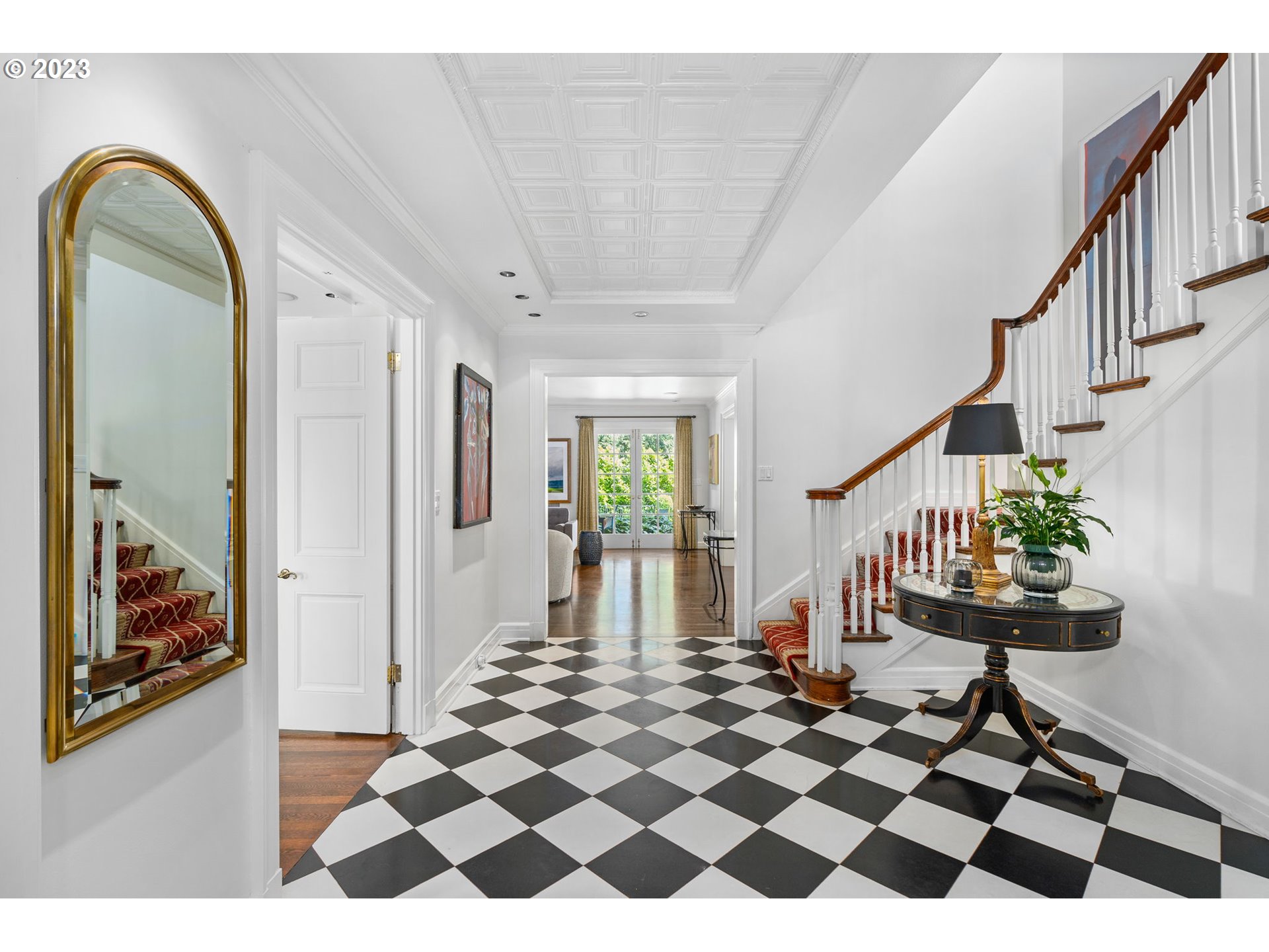 3161 Northwest Cumberland Road Portland, OR 97210 - Photo 6 of 48 Gallery Image 6