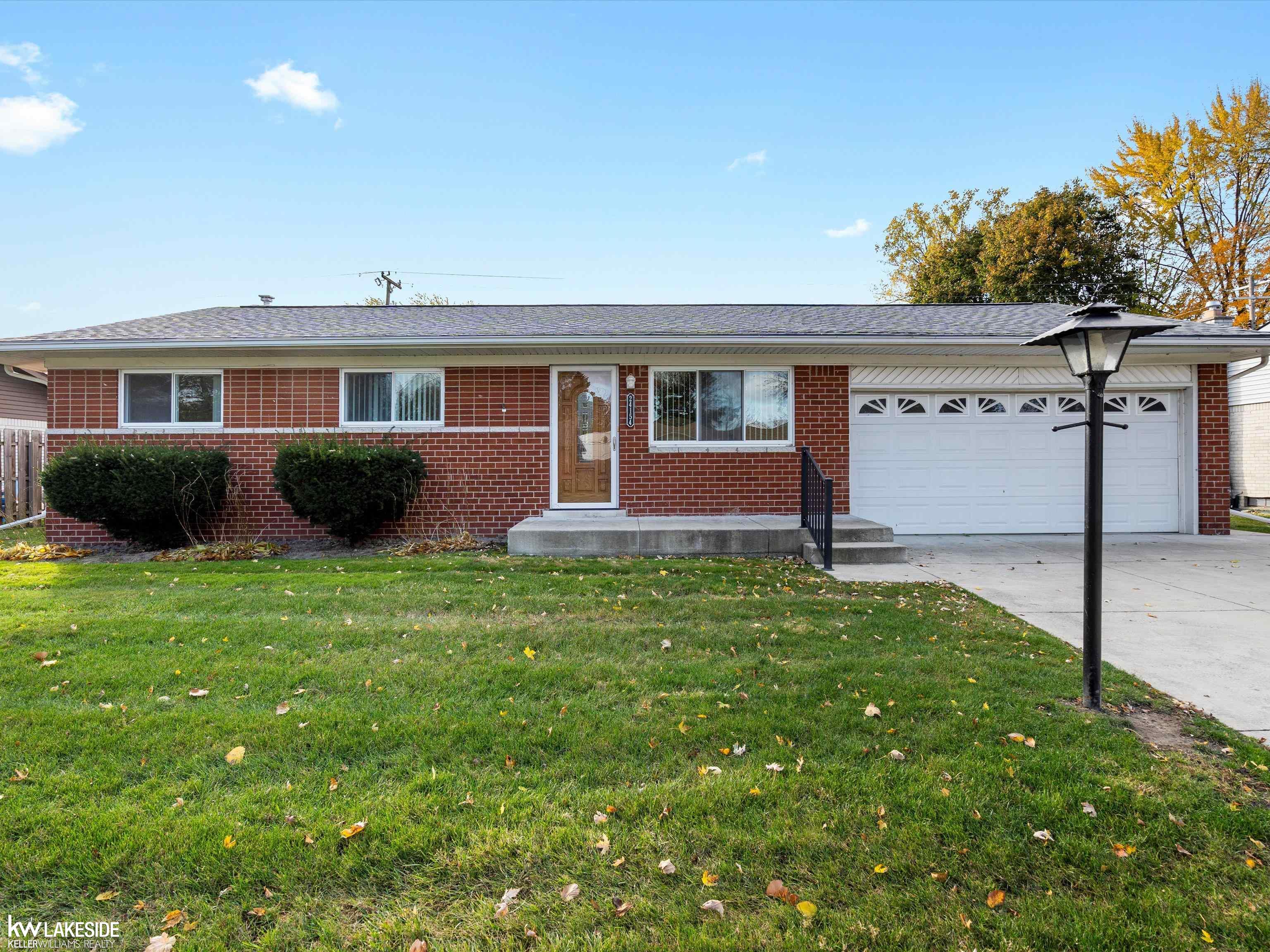 24154 Ramsgate Street Clinton Township, MI 48035 - Photo 2 of 23 50127381-1.JPG