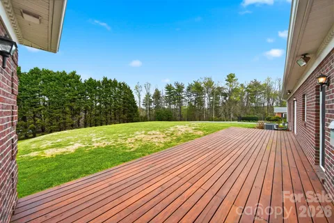 $699,900 | 3330 Shamrock Heights, Hudson, NC 28638