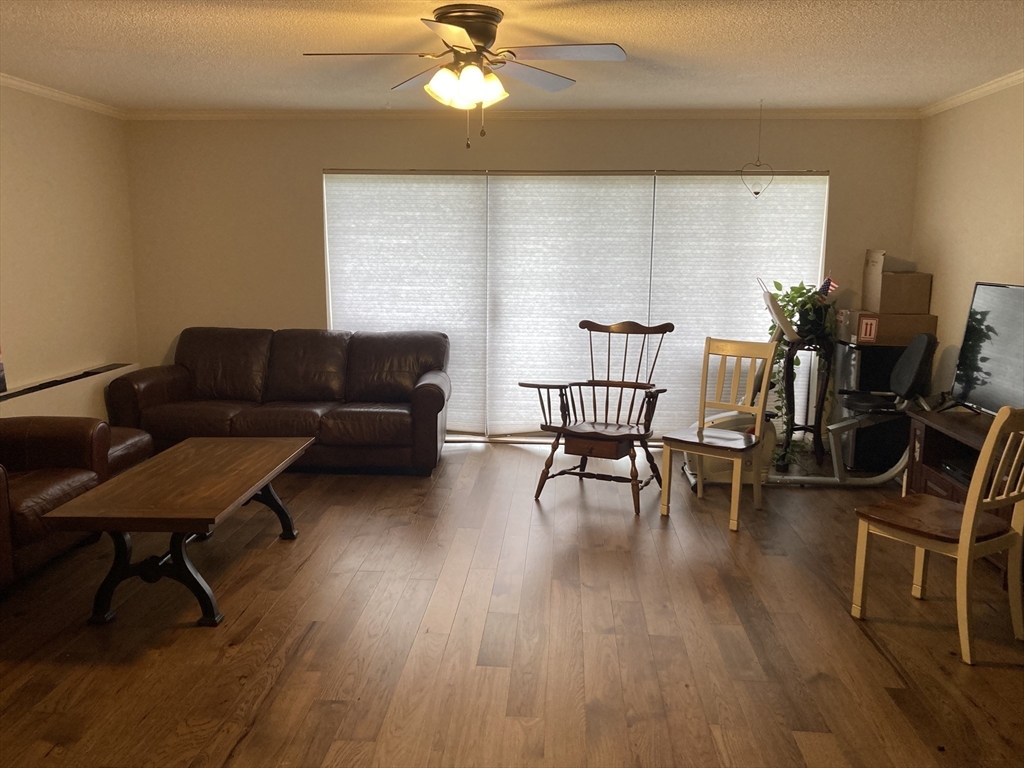 2 Summit Drive, Unit 68 Reading, MA 01867 - Photo 5 of 14