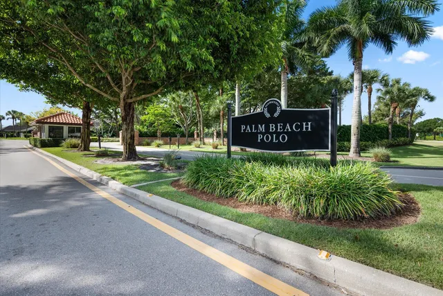 $799,000 | 13400 Polo Road West, Unit 102, Wellington, FL 33414