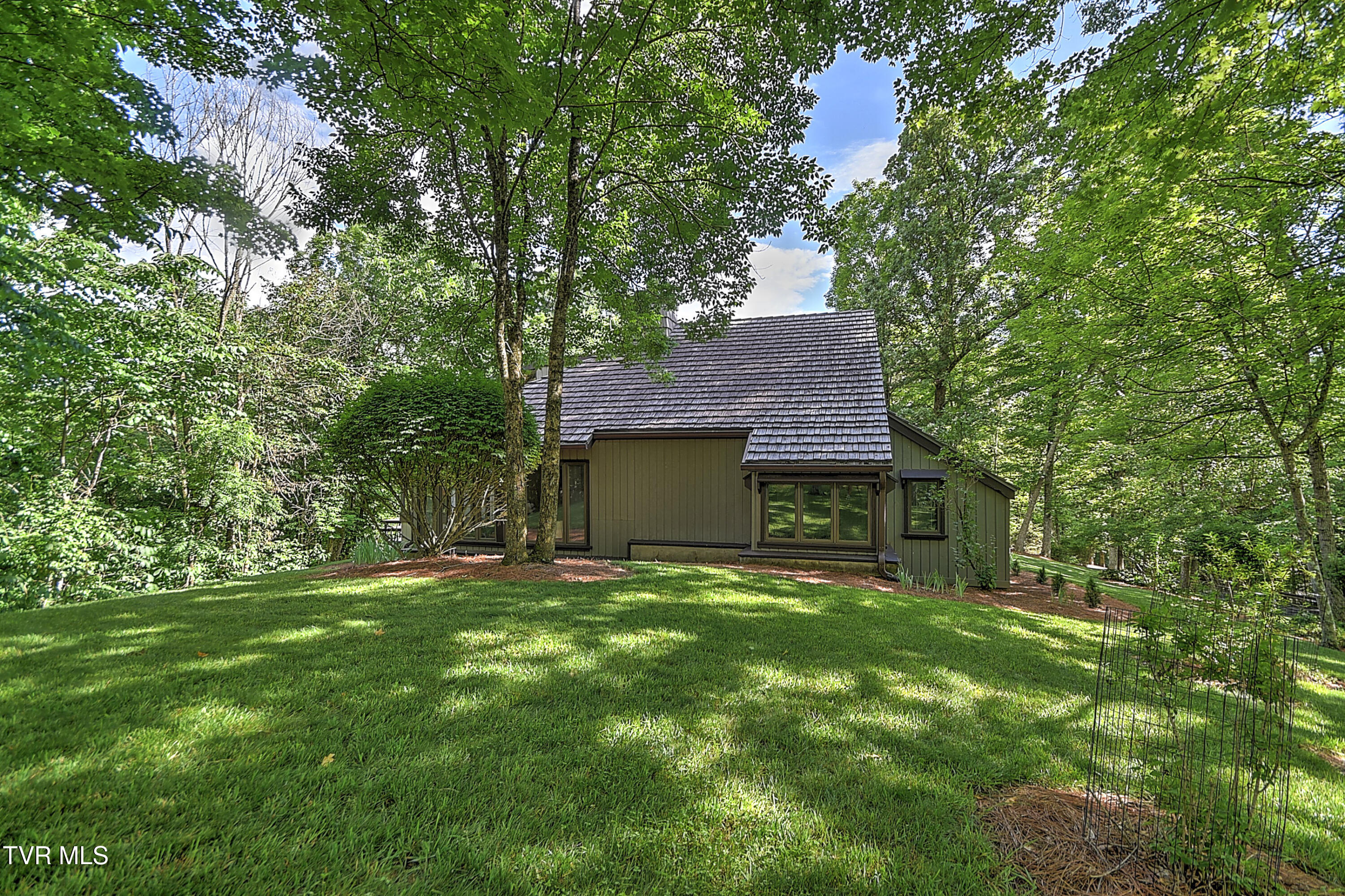 45 Grove Hill Road, Unit 45 Kingsport, TN 37660 - Photo 69 of 73 45 Grove Hill ES-70