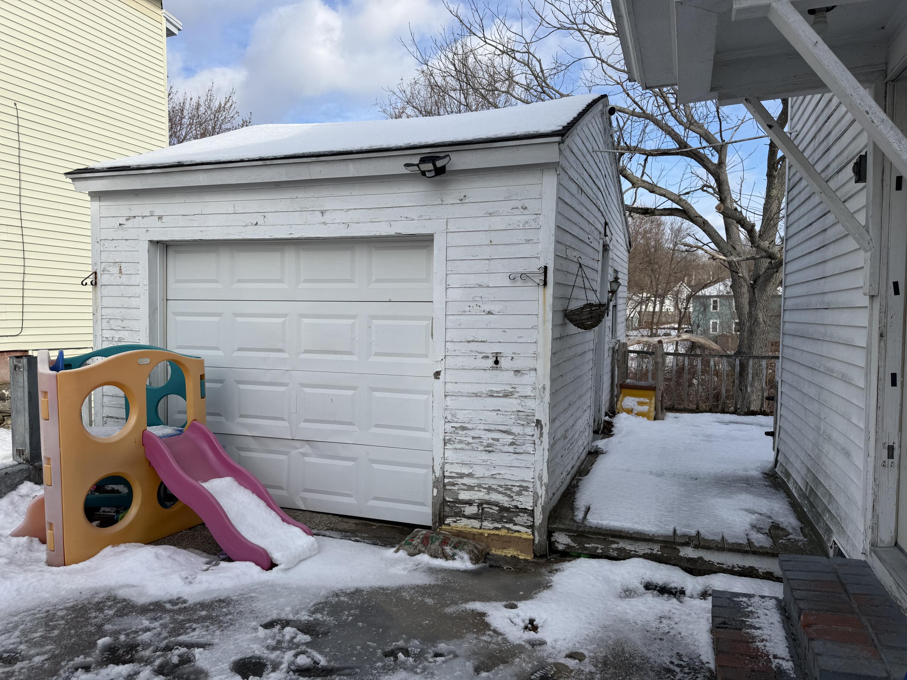 91 Brook Street Sanford, ME 04073 - Photo 2 of 15 IMG_1849