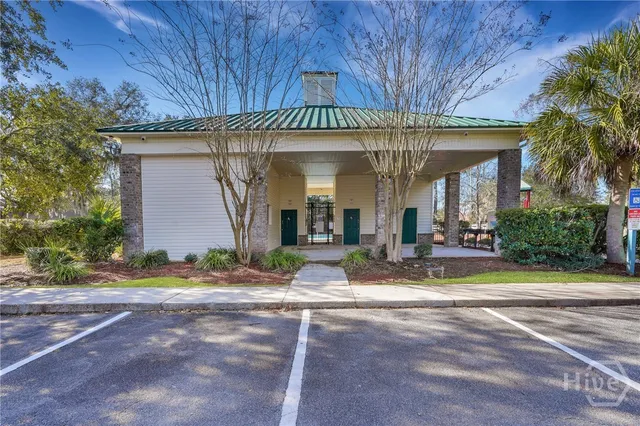 $3,000 | 136 Meadowside Lane, Savannah, GA 31405