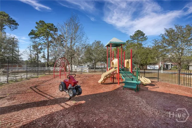 $3,000 | 136 Meadowside Lane, Savannah, GA 31405