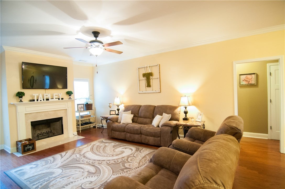 2119 Autumn Ridge Way Auburn, AL 36879 - Photo 6 of 32 Gallery Image 6