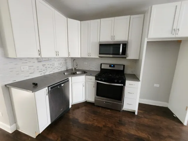 $149,175 | 12211 South Wallace Street, Chicago, IL 60628