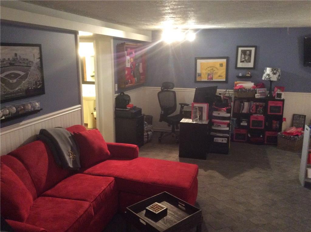 132 West McQuistion Road Butler, PA 16001 - Photo 15 of 20 LL ROOMY LIVING AREA W/FULL BATH.