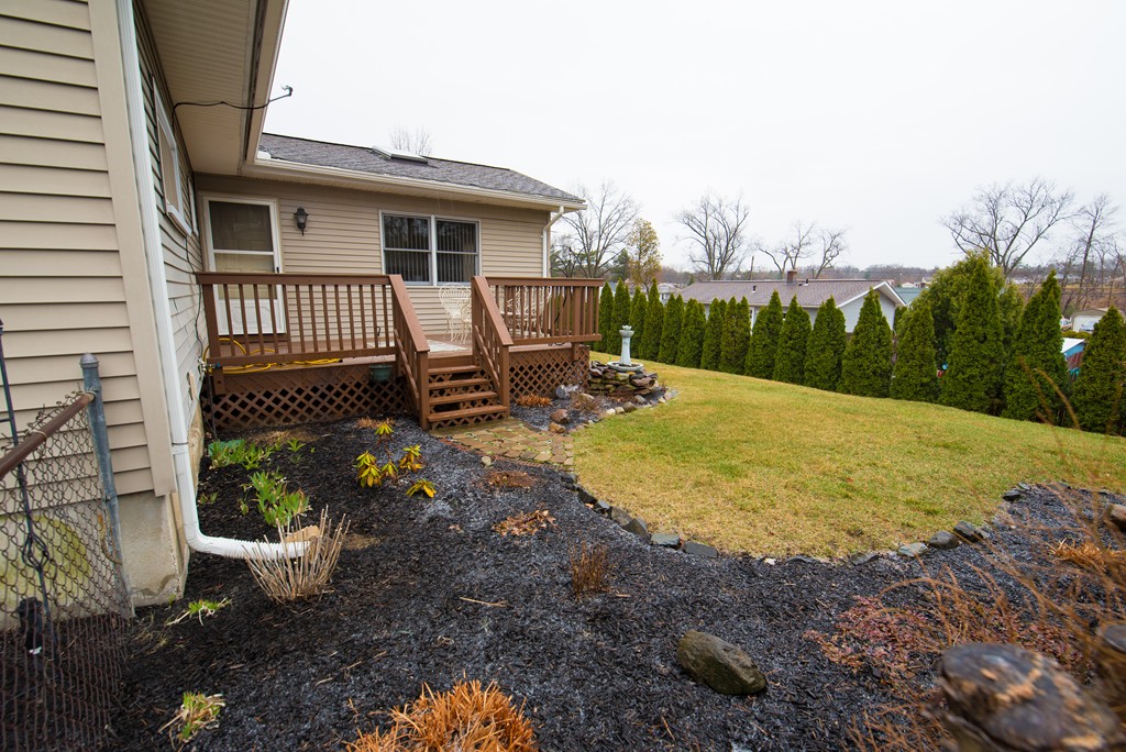 362 Stapleton Road Springfield, MA 01109 - Photo 21 of 24 a view of a house with backyard and sitting area