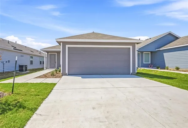 $1,725 | 724 Wagtail Drive, Princeton, TX 75407