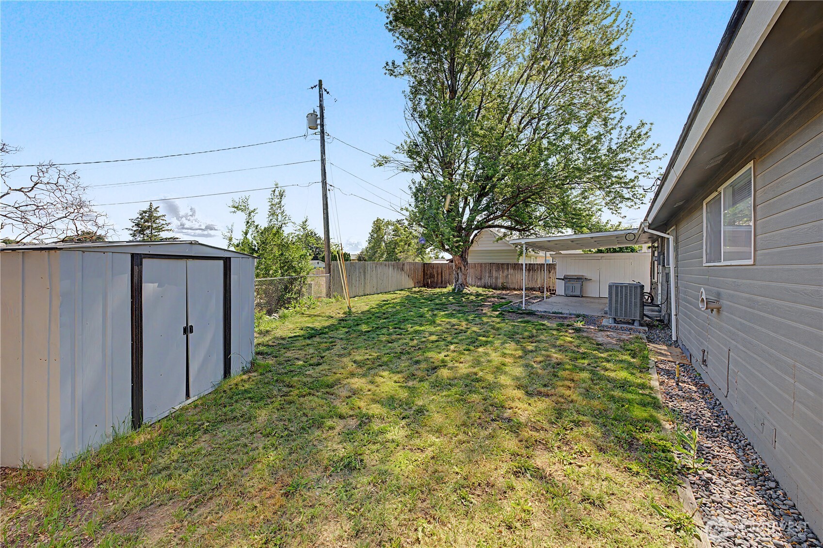 337 North Clark Road Moses Lake, WA 98837 - Photo 21 of 23