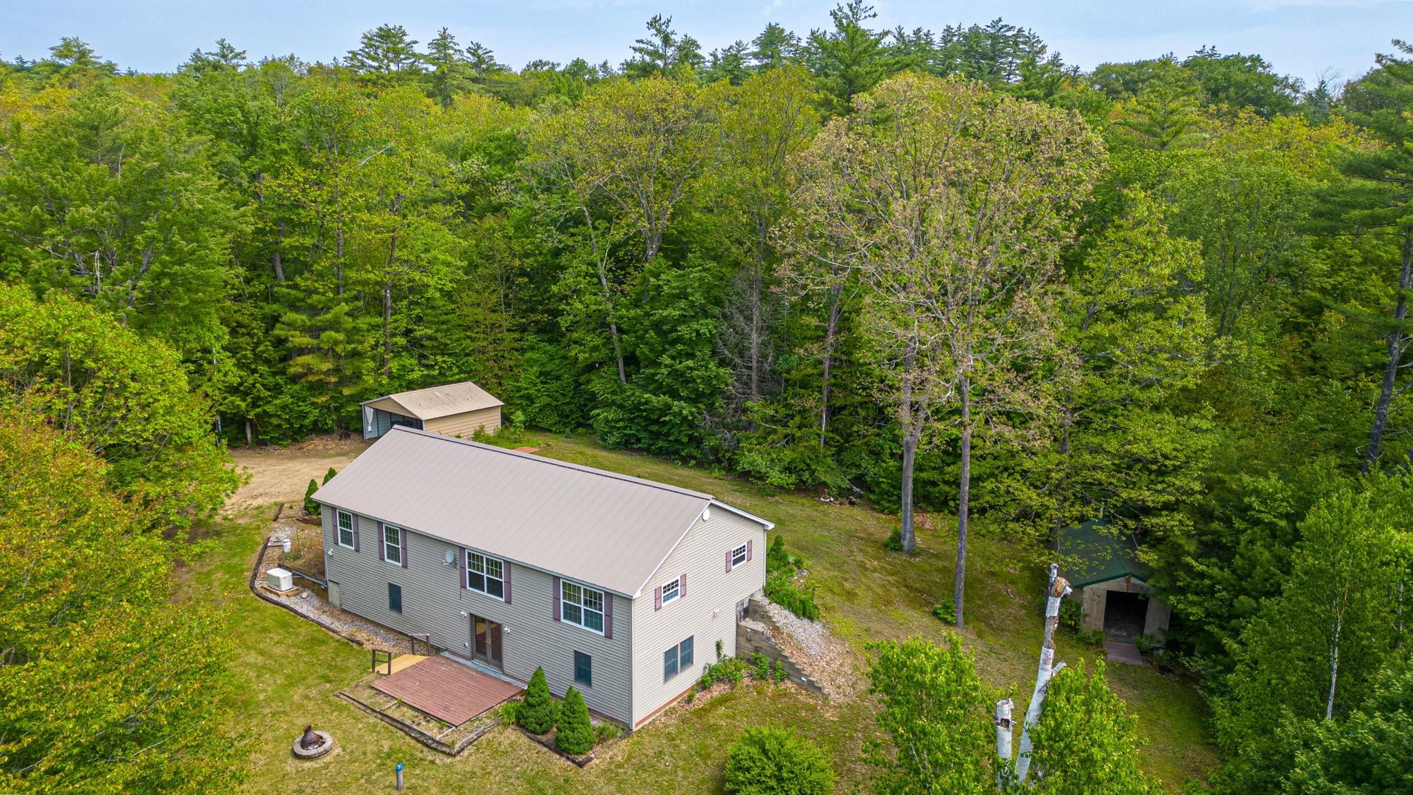 392 Salisbury Road Franklin, NH 03235 - Photo 1 of 37