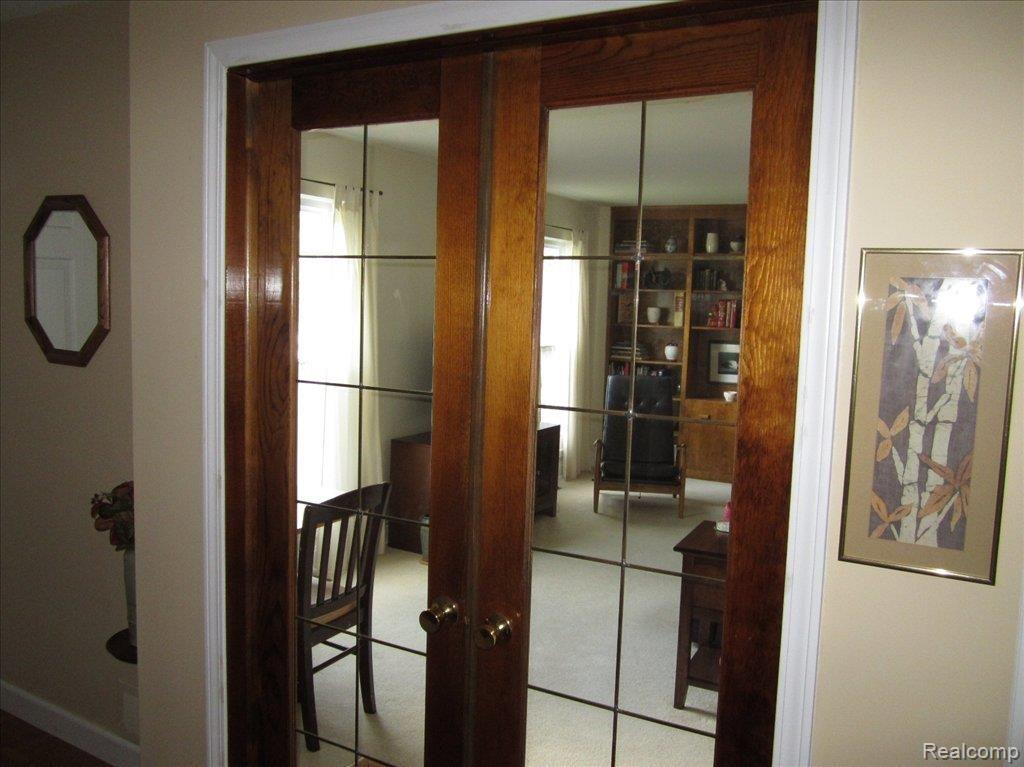 41827 Cherry Hill Road Novi, MI 48375 - Photo 7 of 15 Entry to study