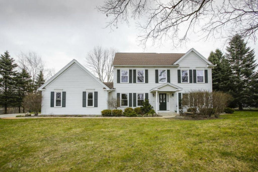 9110 Cotters Ridge Road Richland, MI 49083 - Photo 2 of 23 2