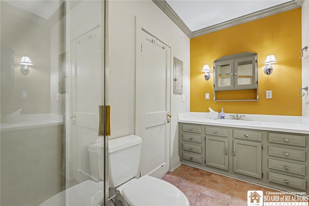 4994 West Lake Road Chautauqua, NY 14757 - Photo 12 of 36 primary en suite