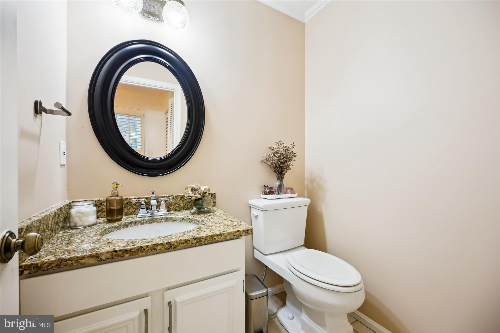 10941 Pebble Run Drive Silver Spring, MD 20902 - Photo 24 of 45 Main Level Powder Room