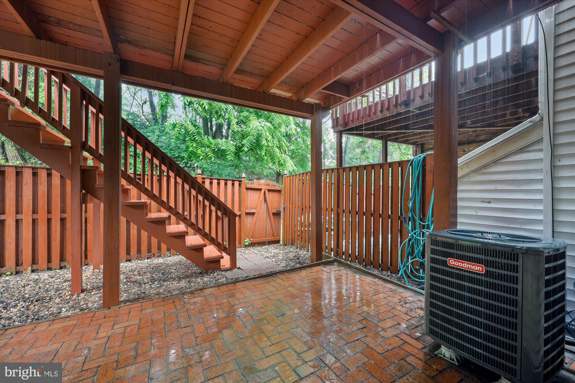 10941 Pebble Run Drive Silver Spring, MD 20902 - Photo 7 of 45 Picturesque Brick Patio