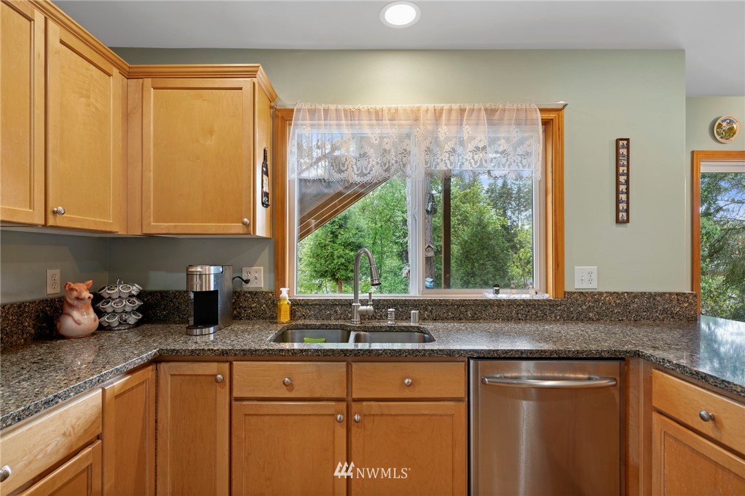 2321 241st Place Southwest Bothell, WA 98021 - Photo 11 of 35